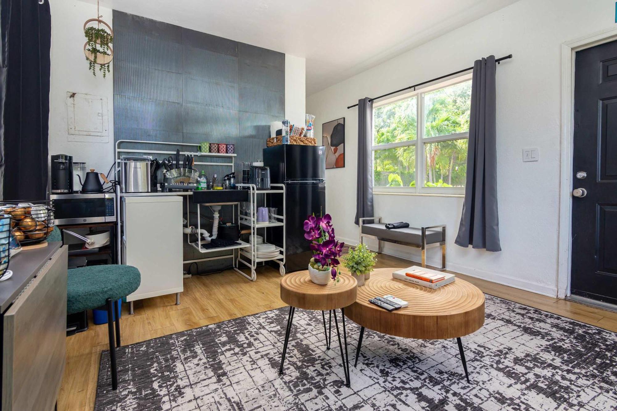 Serene Cottage Retreat, Ideal For Couples & Solo Miami Extérieur photo