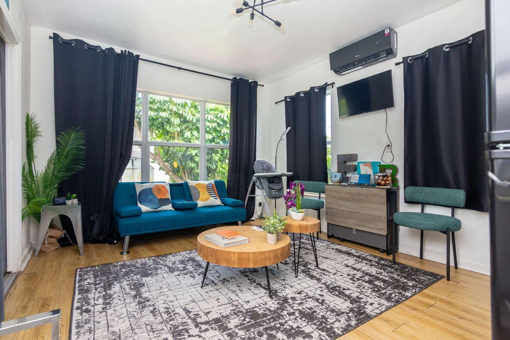 Serene Cottage Retreat, Ideal For Couples & Solo Miami Extérieur photo